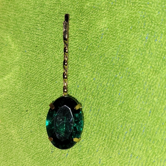 3 Bobby pins purple and green stones - Picture 2 of 3